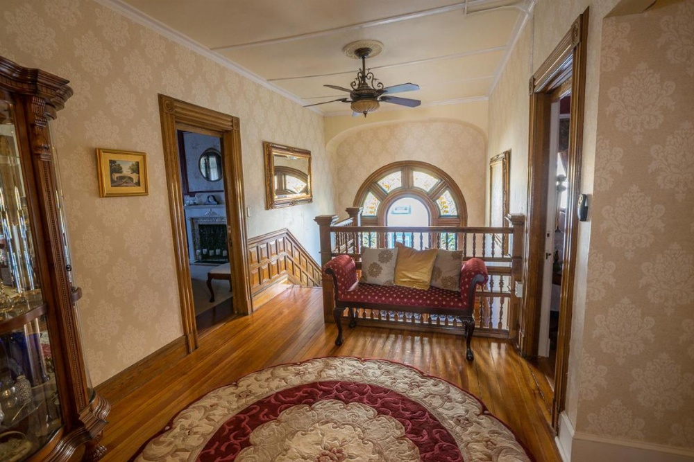 The Wallingford Victorian Inn Image 27